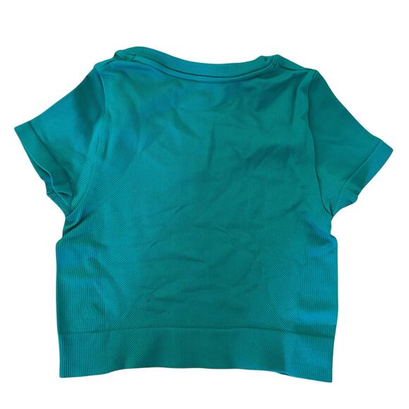 All In Motion Women’s Ribbed Short Sleeves Green Cropped Top Size XS NWT - Picture 2 of 5